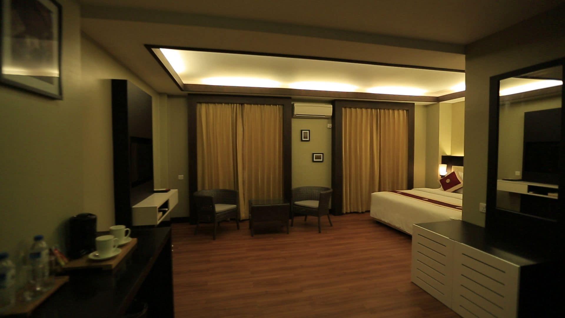Hotel Shwe Gone Daing, Янгон Екстериор снимка