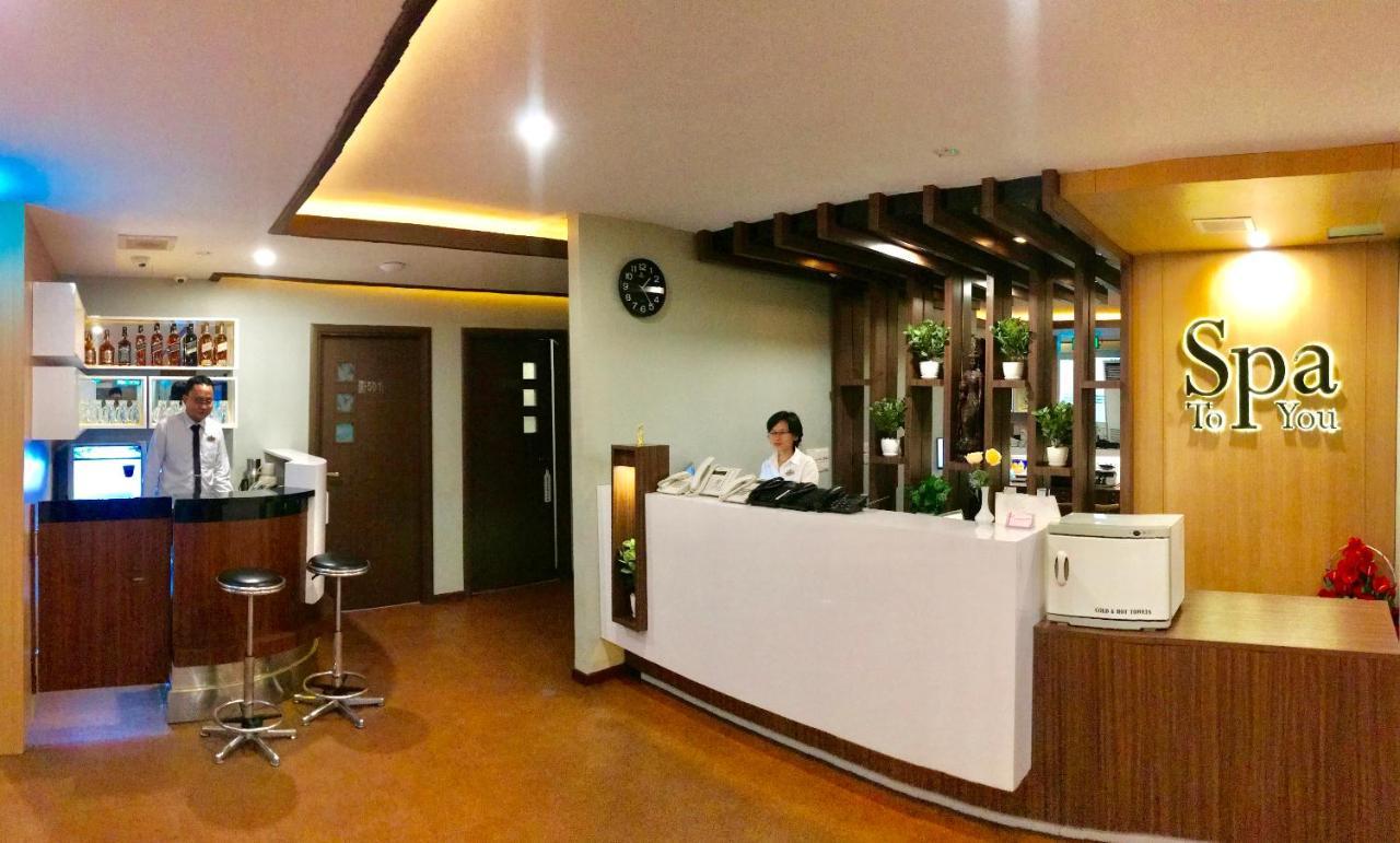 Hotel Shwe Gone Daing, Янгон Екстериор снимка